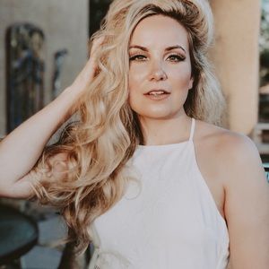 Meet your Posher, Ashlee